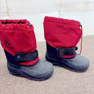Kamik snow boots - good condition.